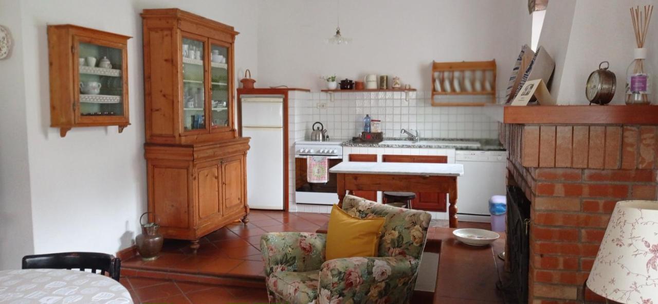 Casa Bartolacci Charme In Bivigliano Zewnętrze zdjęcie