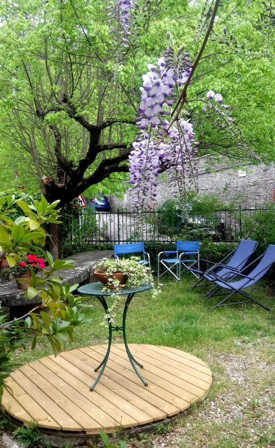 Casa Bartolacci Charme In Bivigliano Zewnętrze zdjęcie